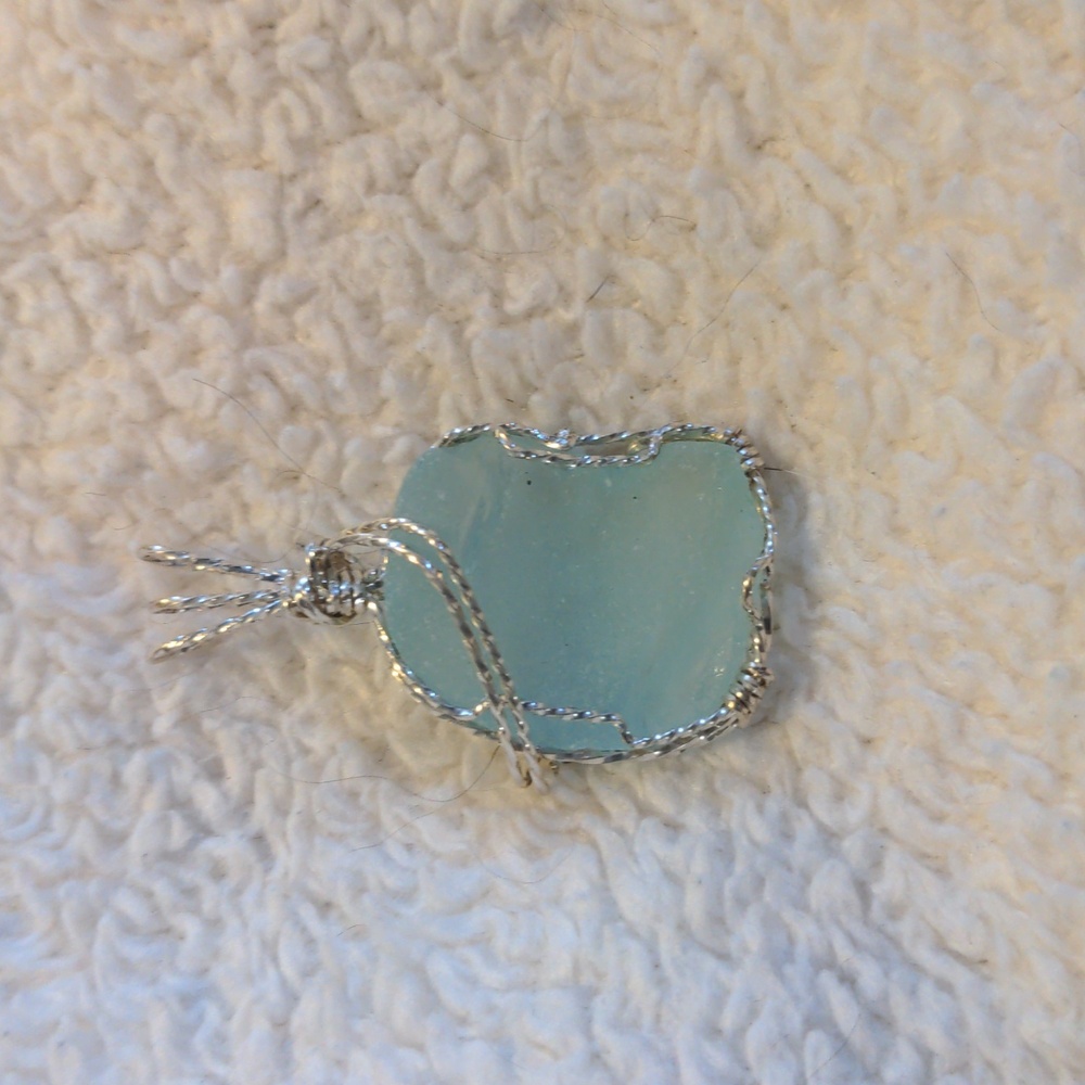 Sterling Silver Wrapped Sea Glass Sea Mist Pendant Cape Cod - Picture 2 of 5